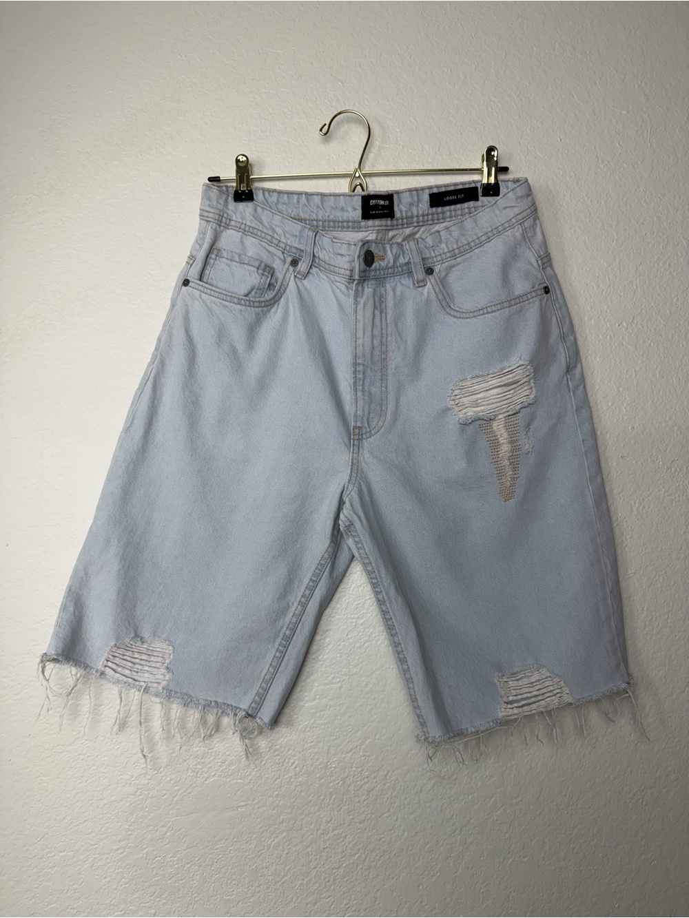 Cotton On Light Wash Distressed Denim Shorts
